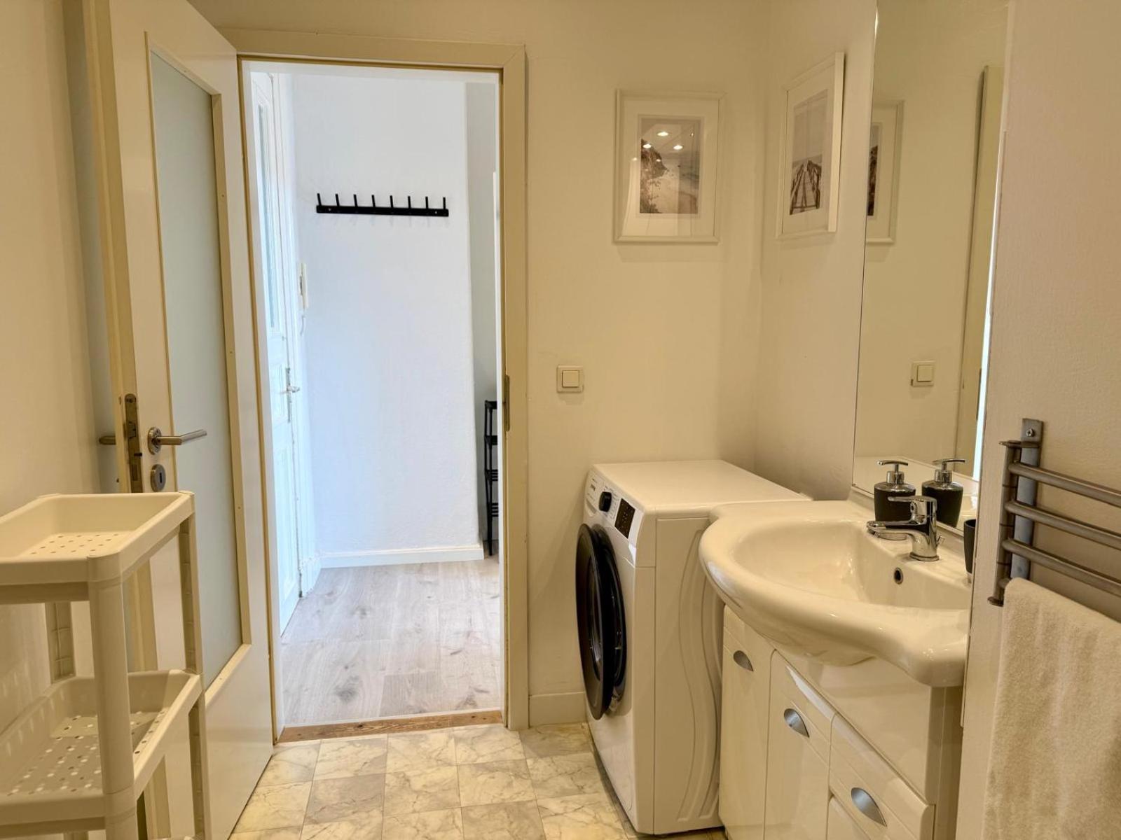 Tt Living Apartments Bonitas & Divinitas I 2 Schlafzimmer I Kueche I Vollbad I Waschmaschine Реллинген Экстерьер фото